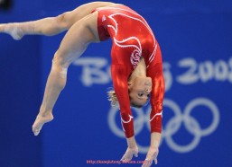 看球通-球迷网直播西甲服务及用户评价